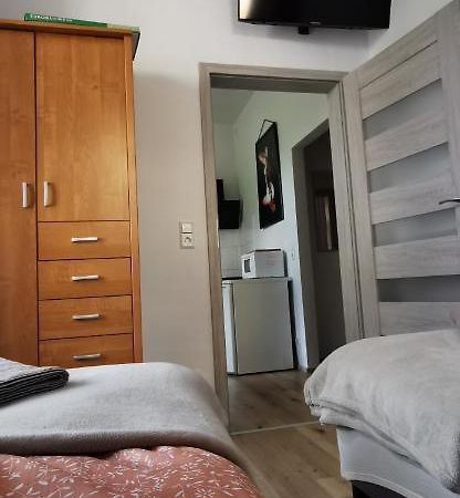 Apartament Pod Bukiem Duszniki Zdroj Luaran gambar